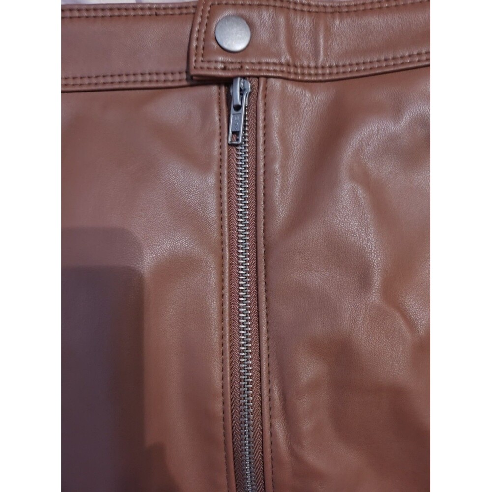 NWT Sexy Fall Brown Faux Leather Mini Skirt Front Zipper, Button & Pockets SZ L - Picture 3 of 9
